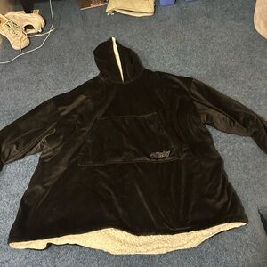 Cozy Black Hooded Pullover